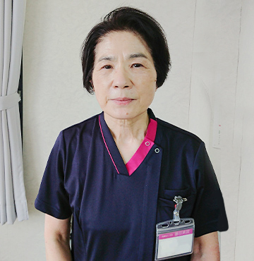 写真: 外来看護師長 岡田裕美子